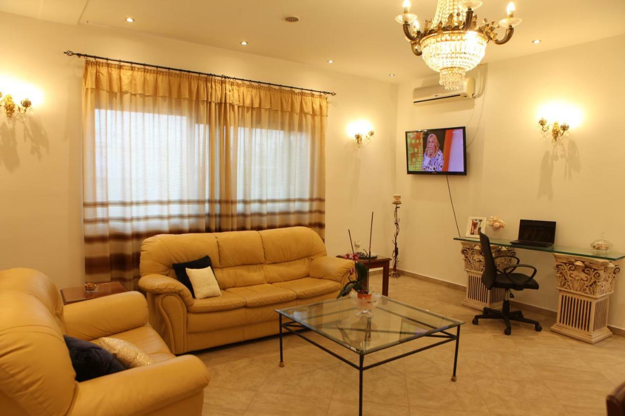 Villa Vanilla Agioi Theodoroi Buitenkant foto